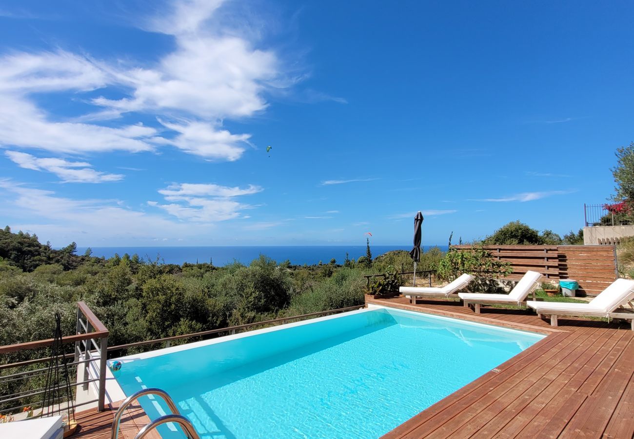 Villa in Agios Nikitas - Villa Euphoria