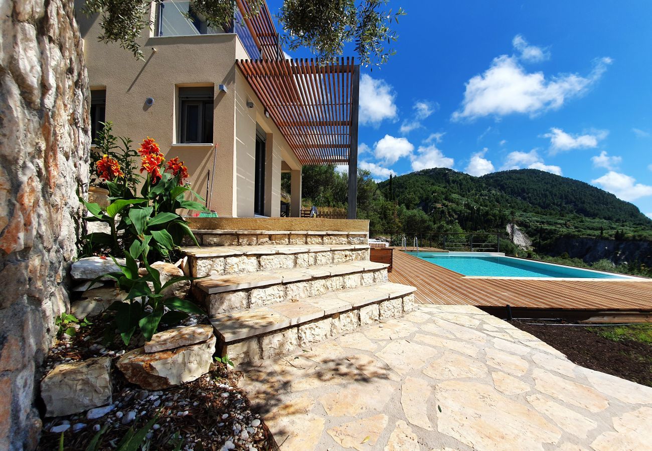 Villa in Agios Nikitas - Villa Euphoria