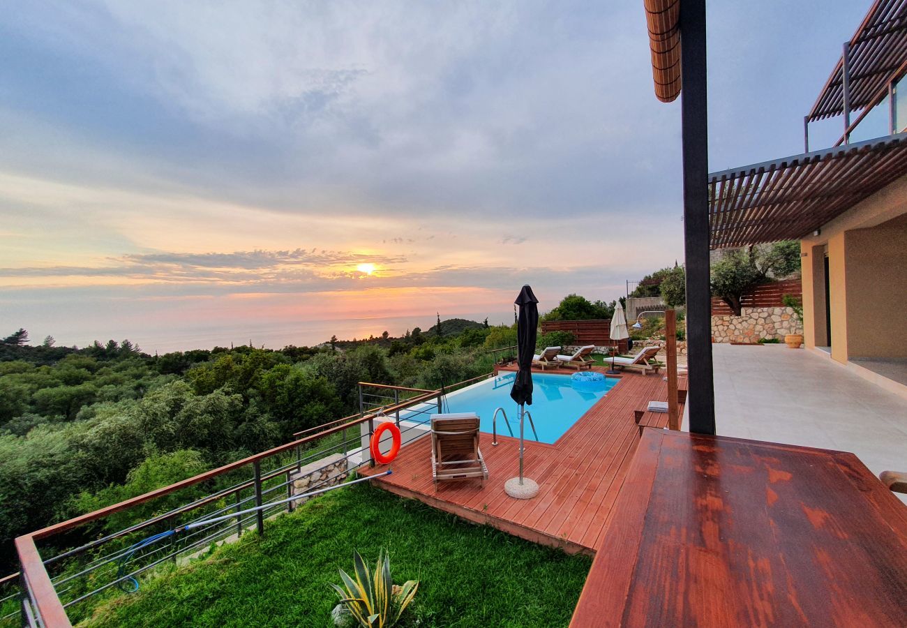 Villa in Agios Nikitas - Villa Euphoria