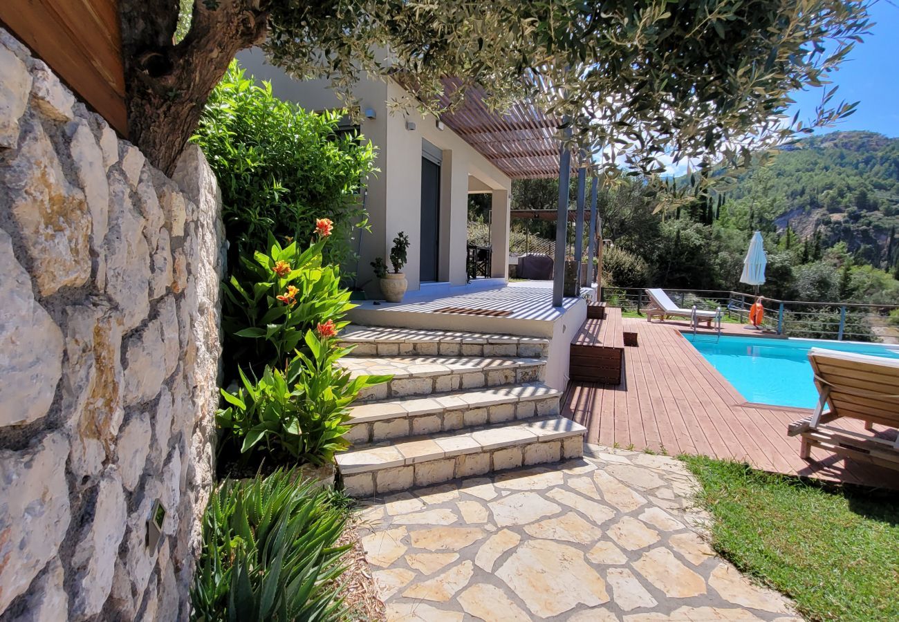 Villa in Agios Nikitas - Villa Euphoria