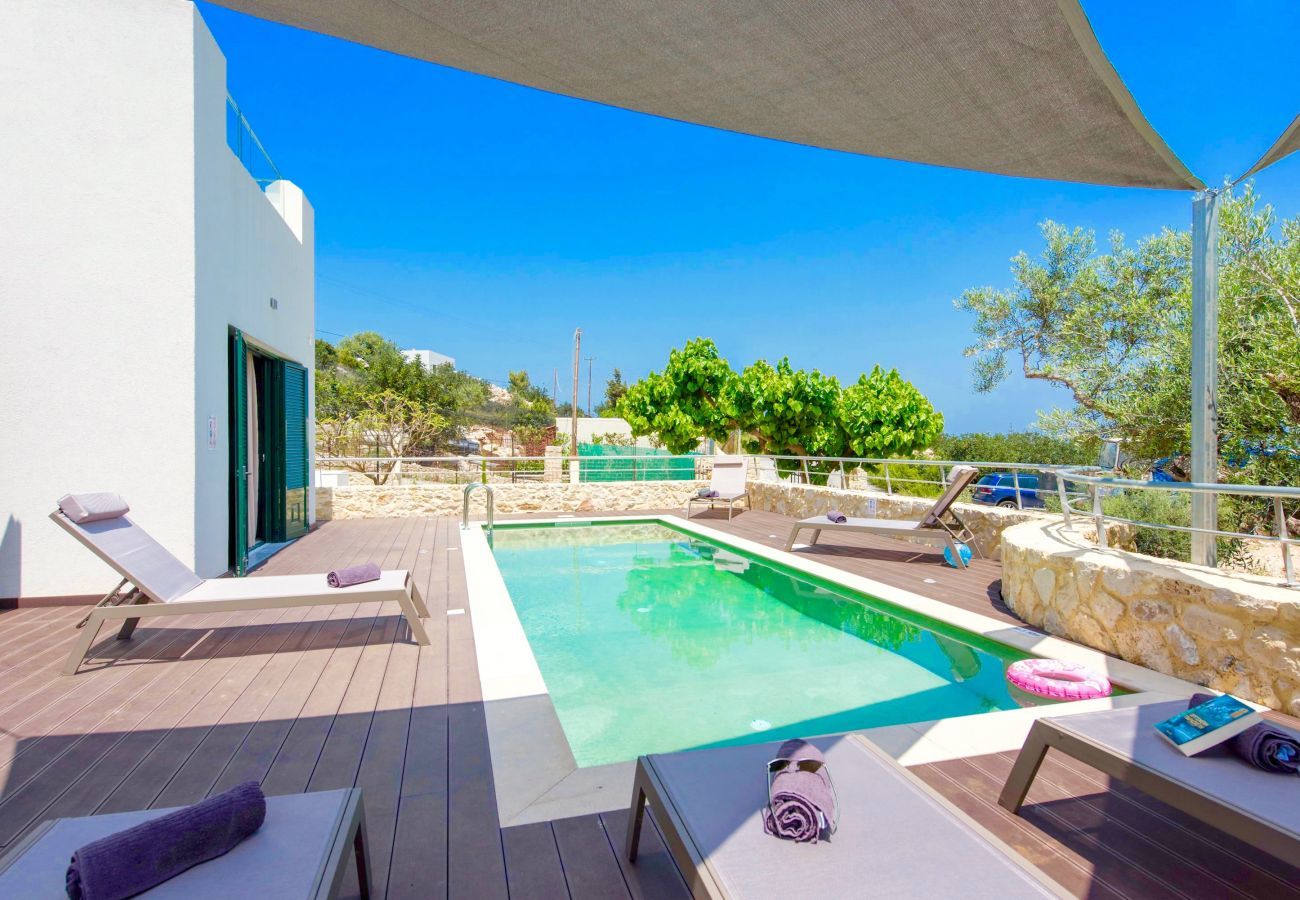 Villa Maia is a detached villa with private pool and walking distance from the beach in Gerani, Crete