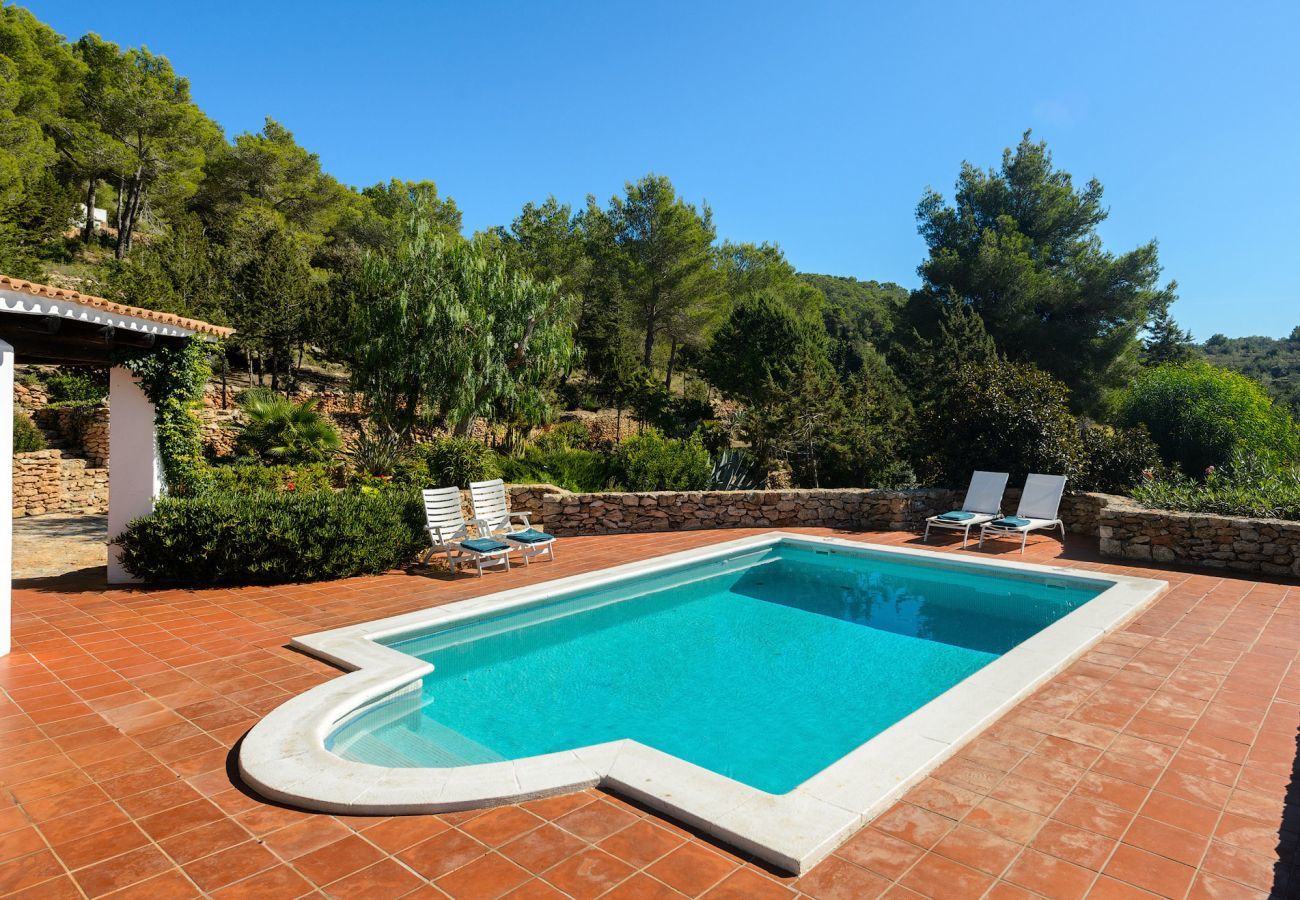 Casa Lila is a stylish holiday home with pool, garden and privacy walking distance of San Carlos, Ibiza
