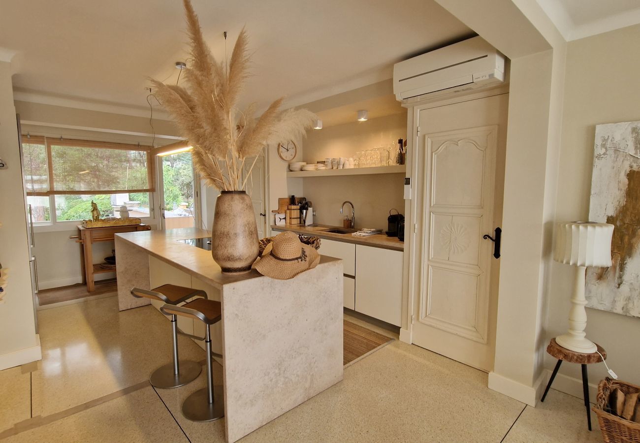 Apartment in Sainte-Maxime - Apartment Sainte-Maxime Quatre