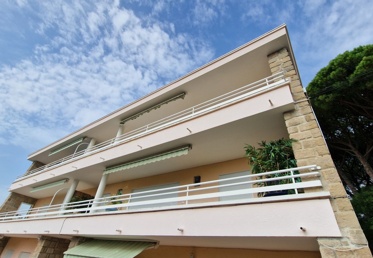 Apartment in Sainte-Maxime - Apartment Sainte-Maxime Quatre