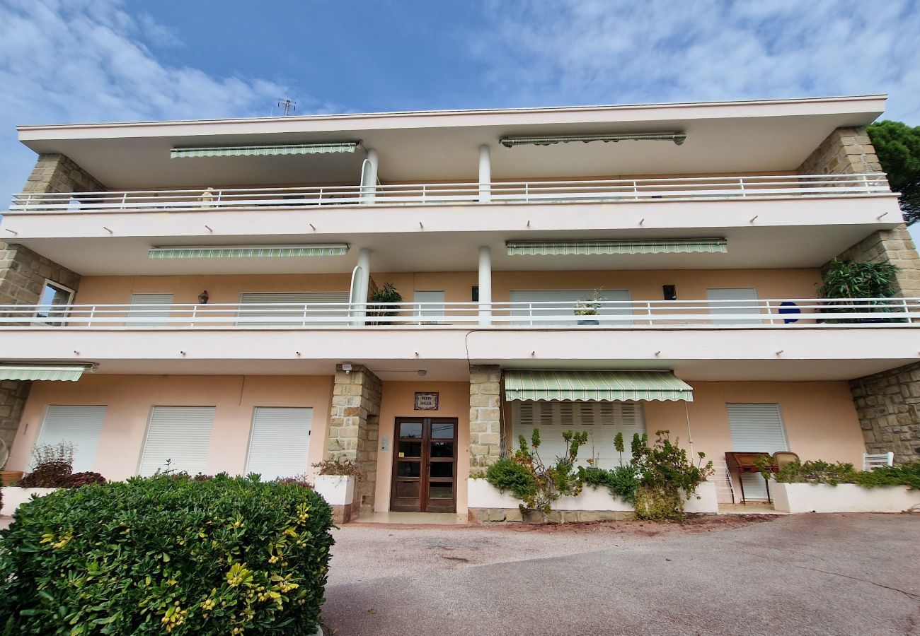 Apartment in Sainte-Maxime - Apartment Sainte-Maxime Quatre