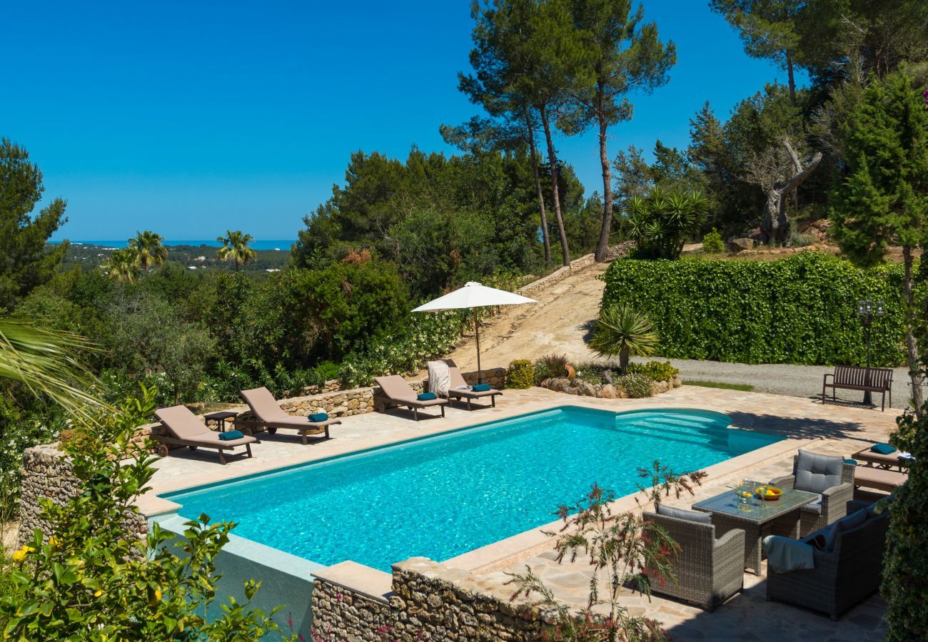 Villa in Santa Eulalia des Riu - Finca Nuria