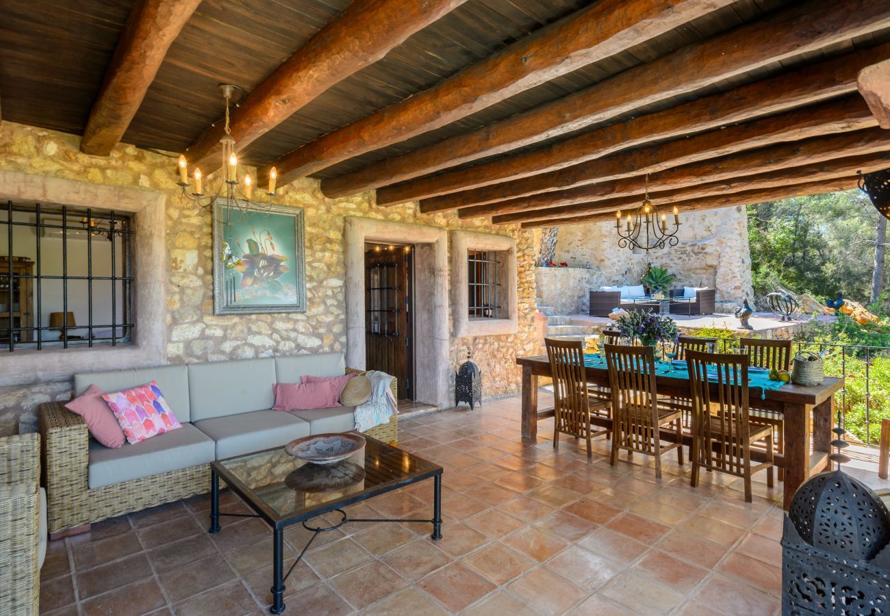 Villa in Santa Eulalia des Riu - Finca Nuria