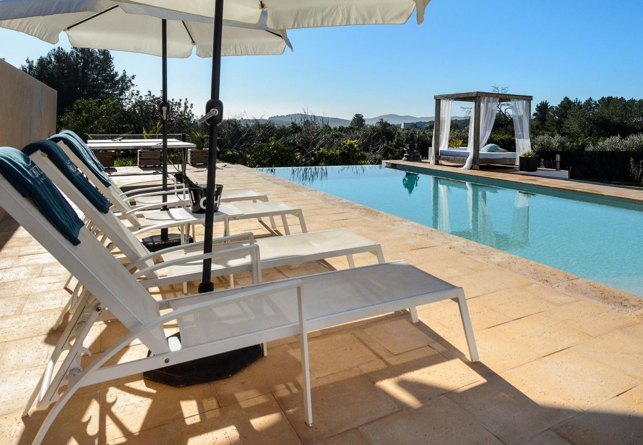 Villa in Santa Gertrudis - Casa Buena