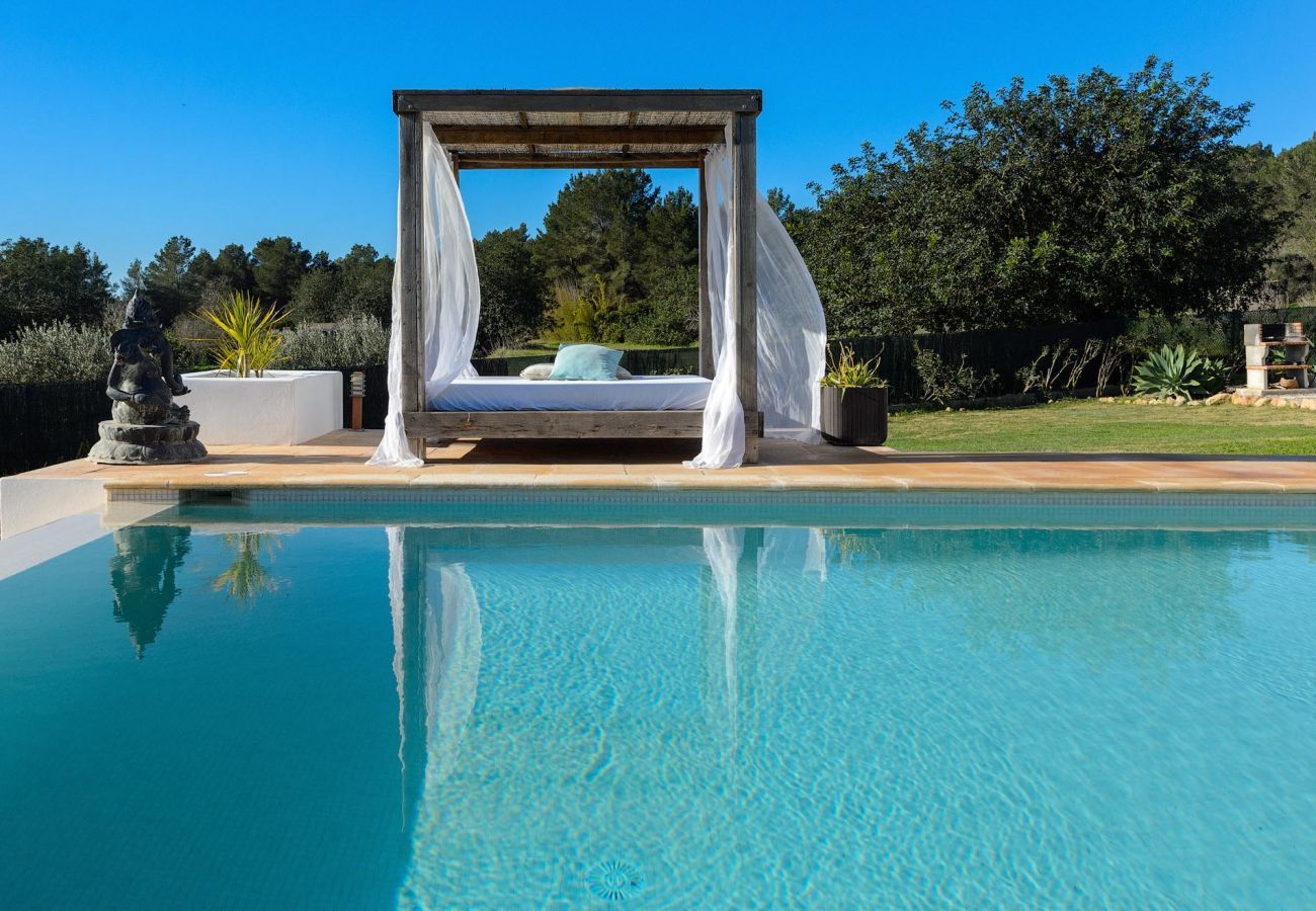 Villa in Santa Gertrudis - Casa Buena