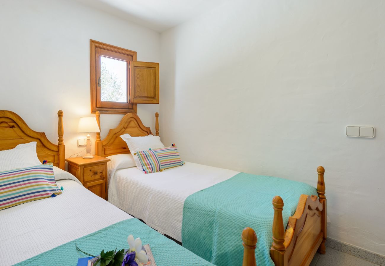 Villa in Sant Josep de Sa Talaia - Villa Serena