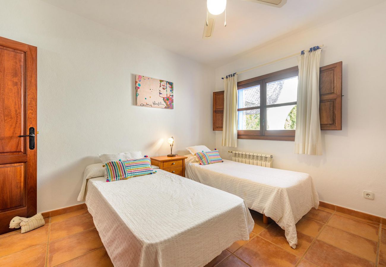 Villa in San Miguel/ Sant Miquel de Balansat - Villa Mischa