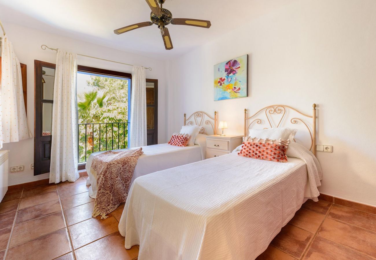 Villa in San Miguel/ Sant Miquel de Balansat - Villa Mischa