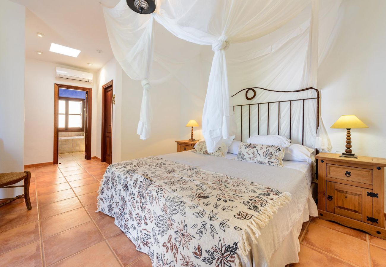 Villa in San Miguel/ Sant Miquel de Balansat - Villa Mischa