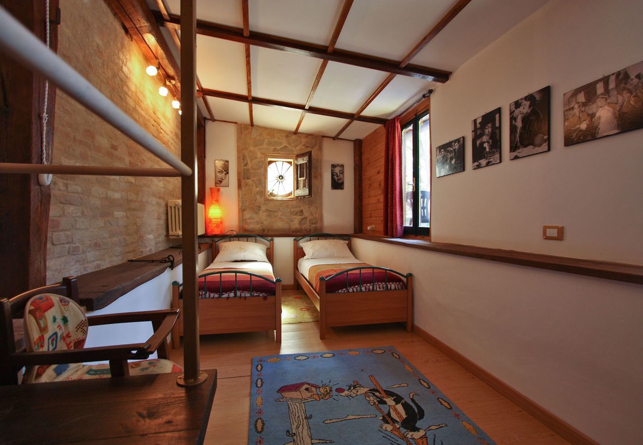 House in Mogliano - Casa Demi