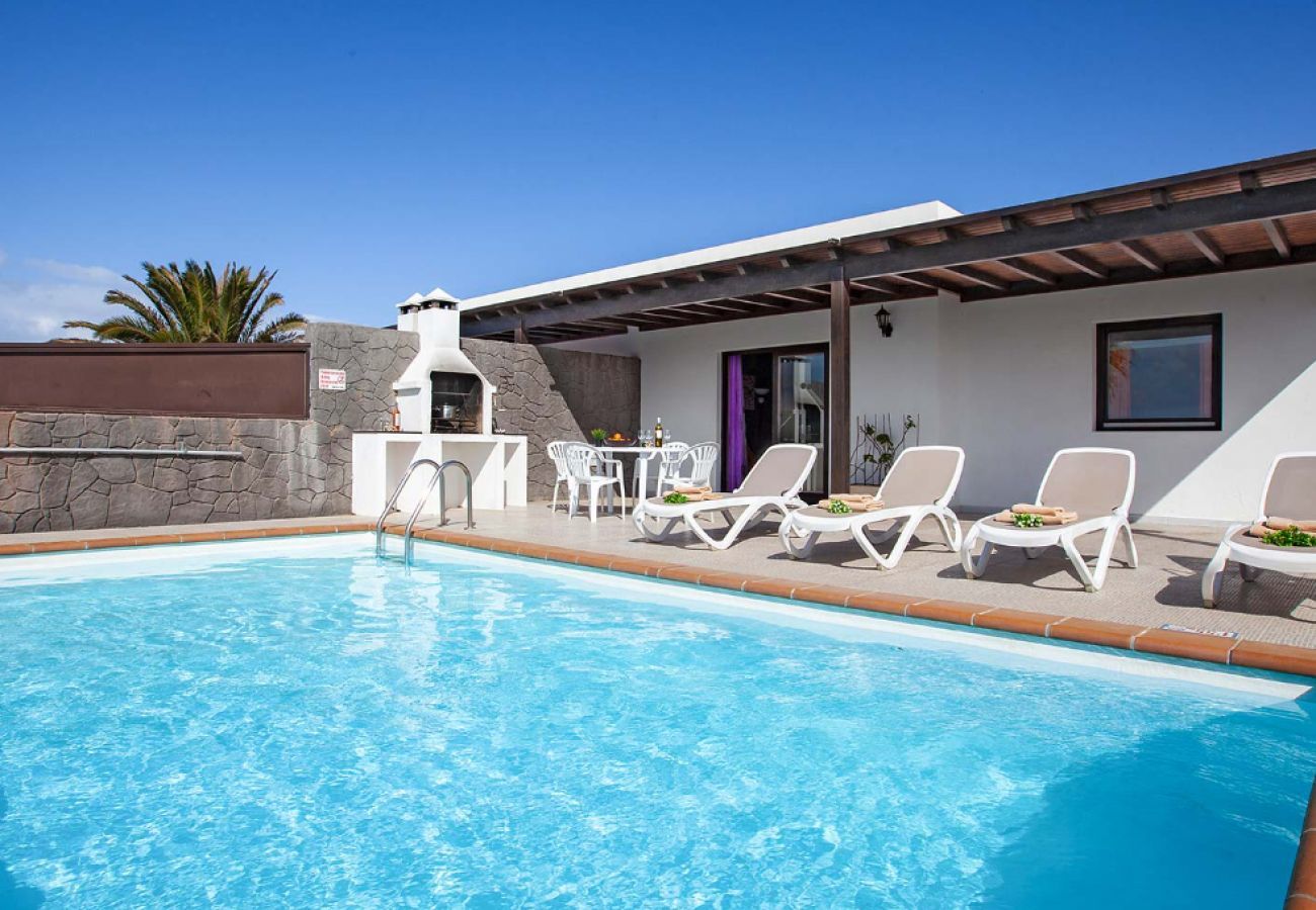 Villa in Playa Blanca - Villa Luciana