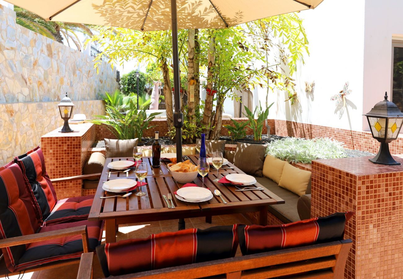 Villa in Puerto del Carmen - Villa Abby Villa in Puerto del Carmen - Villa Abby