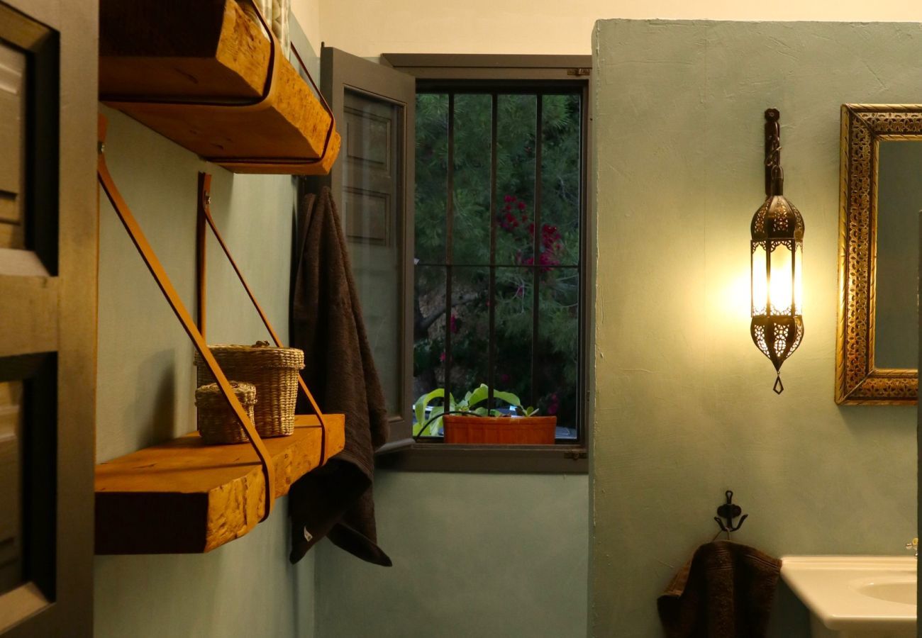 nice bathroom with window nice bathroom with window