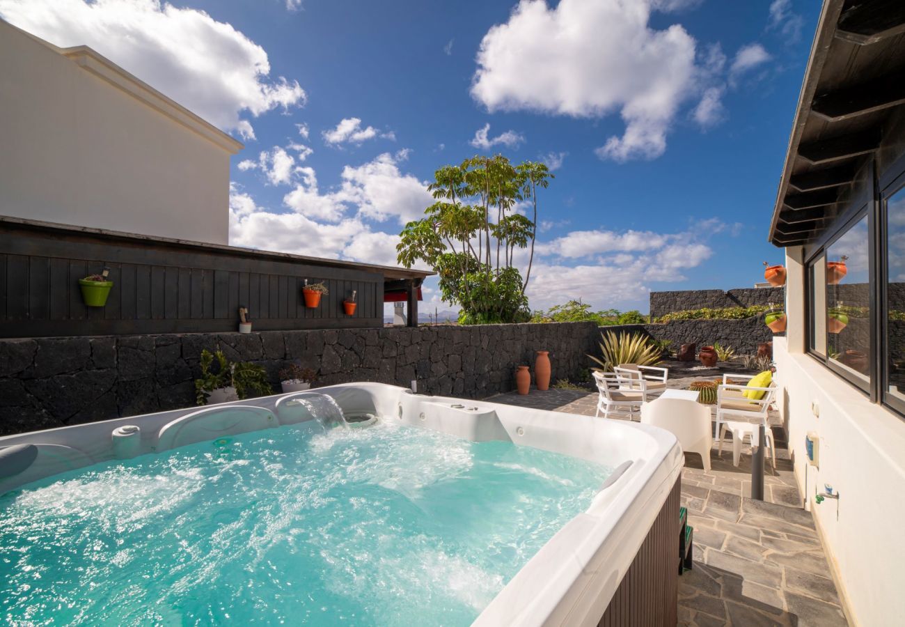 Villa in Playa Blanca - Villa Fresa Villa in Playa Blanca - Villa Fresa