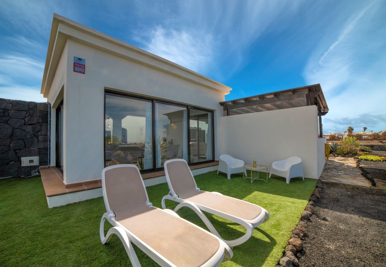Villa in Playa Blanca - Villa Sandia Villa in Playa Blanca - Villa Sandia