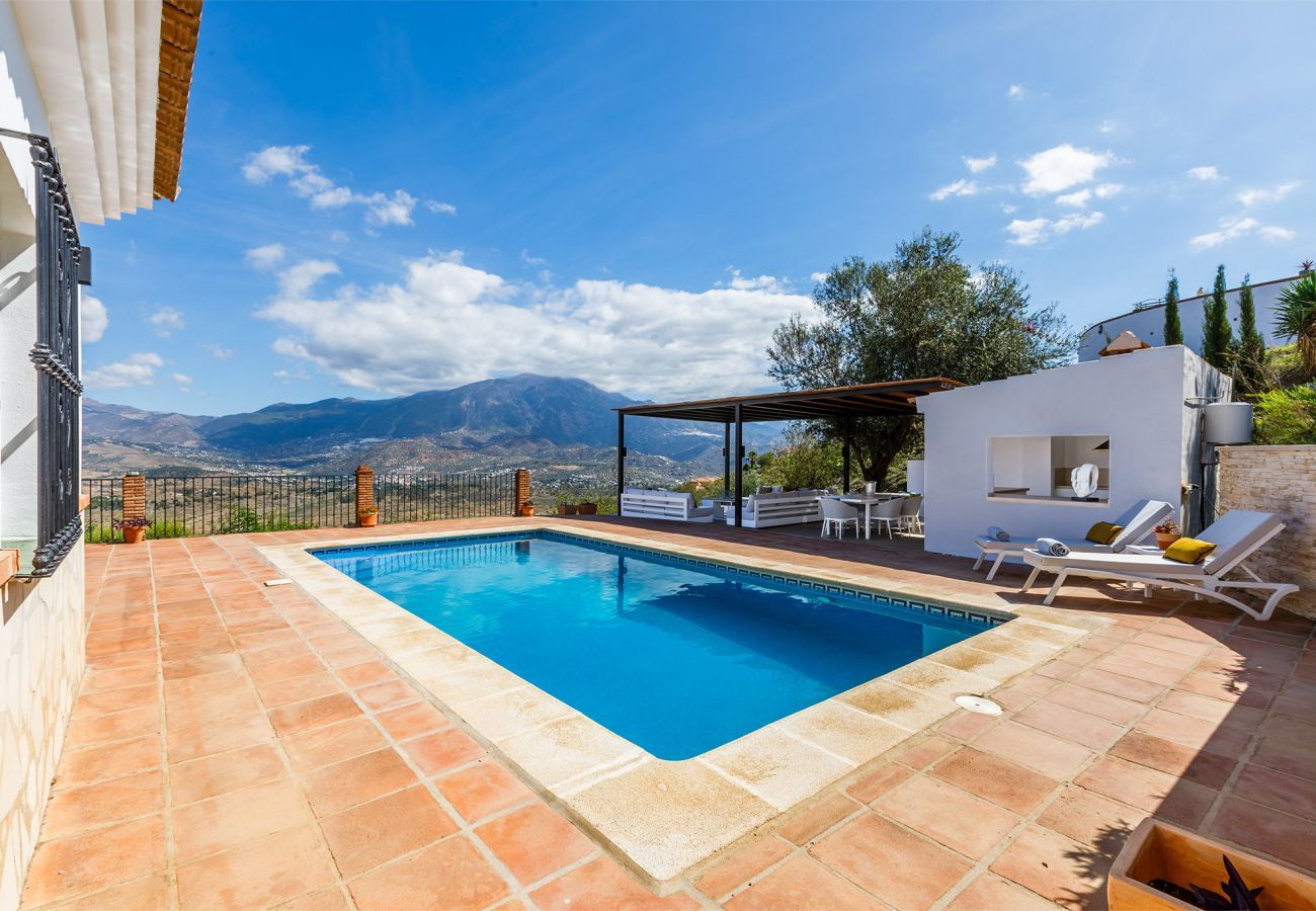 Villa in Viñuela - Villa Los Soldados