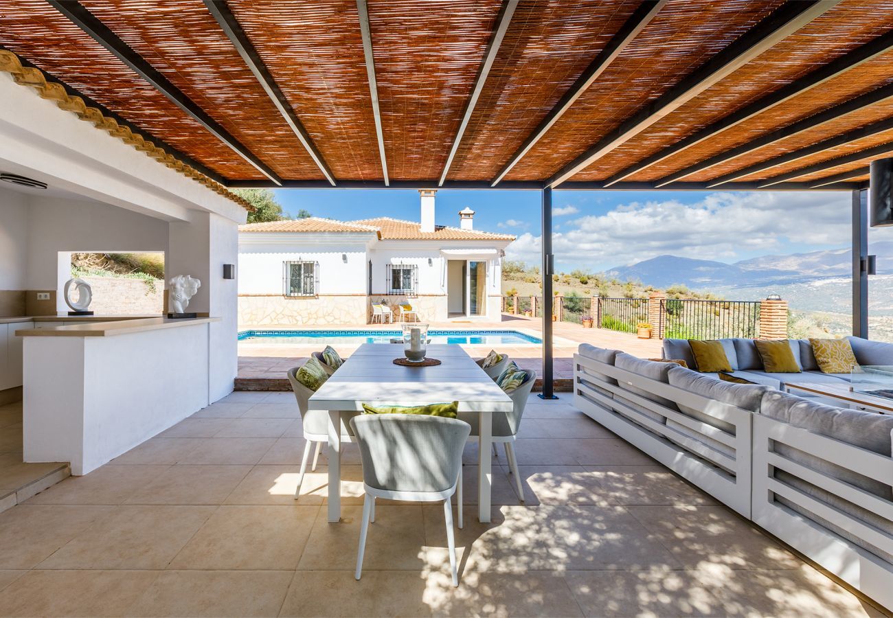 Villa in Viñuela - Villa Los Soldados