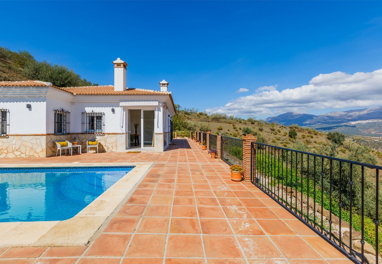 Villa in Viñuela - Villa Los Soldados