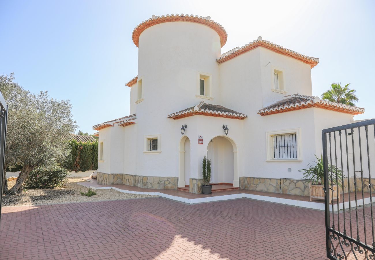 Villa in Javea - Casita Travel | Villa Tordanxa with private pool near Cala Granadella Villa in Javea - Casita Travel | Villa Tordanxa with private pool near Cala Granadella