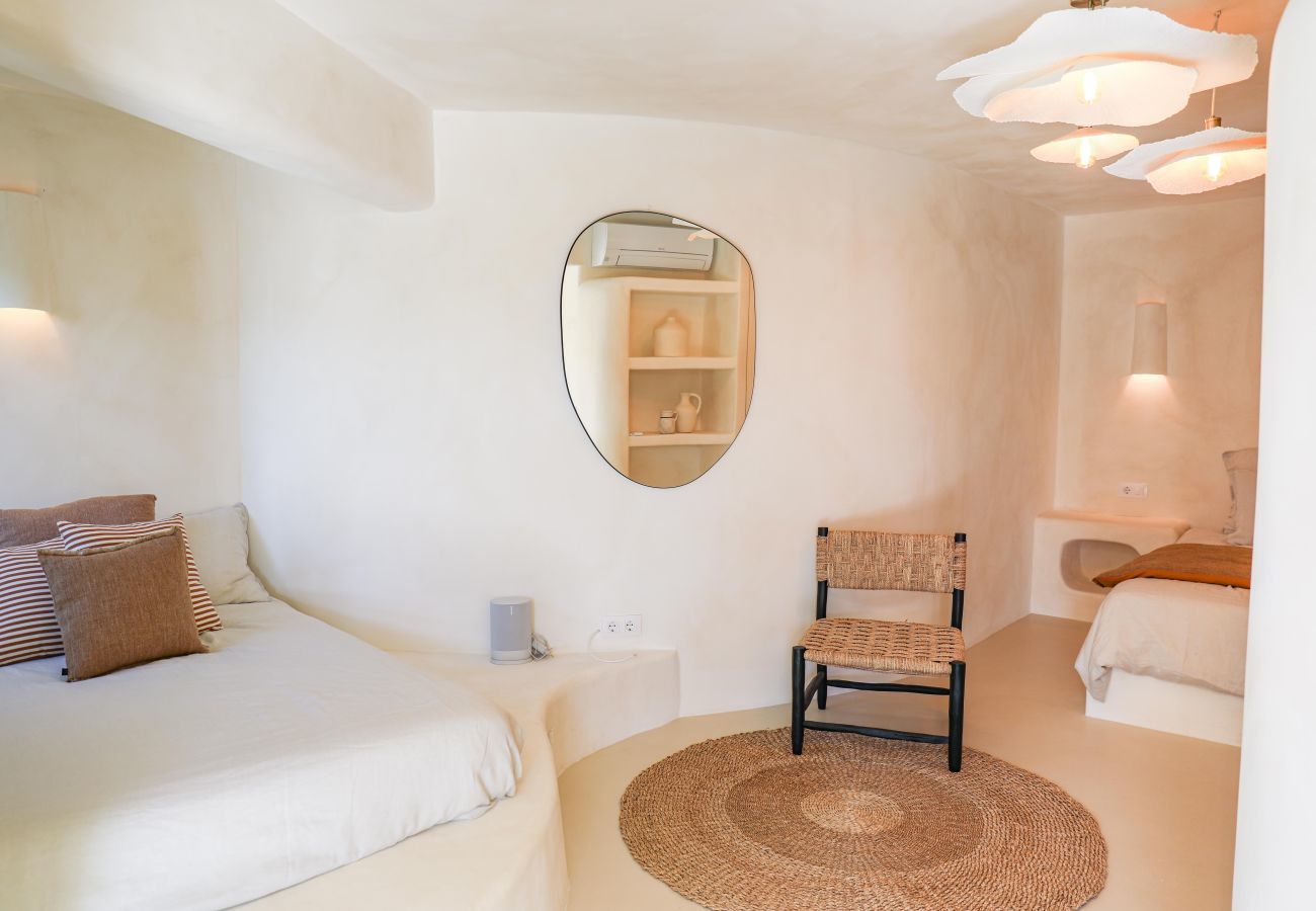 Studio for 2-4 persons with 2 beds Luxury studio for 2-4 persons with 2 beds