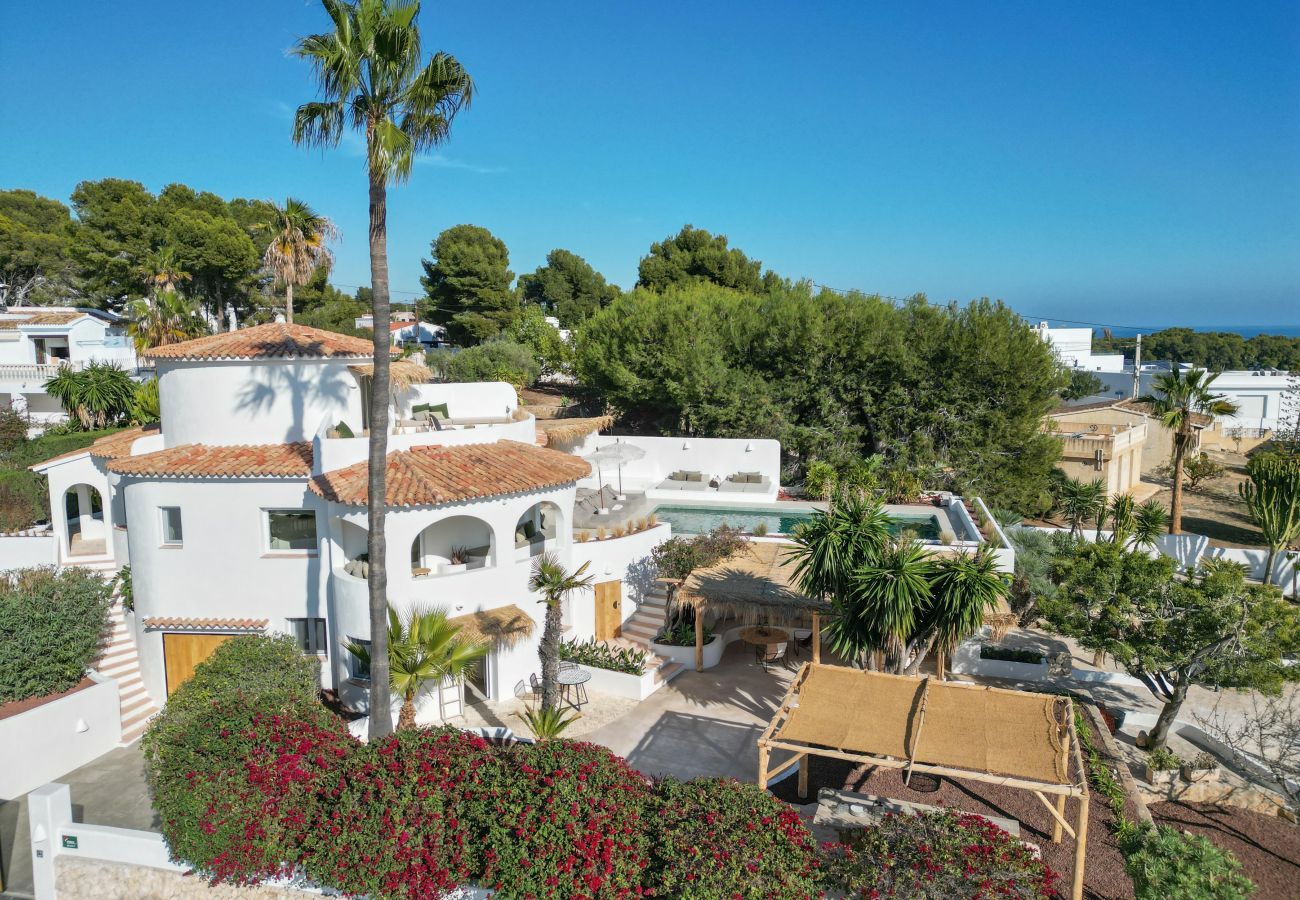 Outside by Villa la Madrugada Outdoor living at Villa la Madrugada