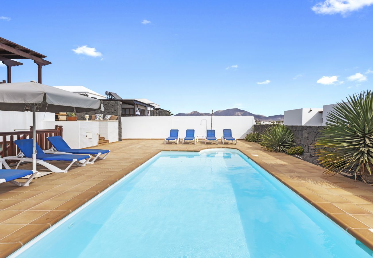 Villa in Playa Blanca - Villa Rose II Villa in Playa Blanca - Villa Rose II