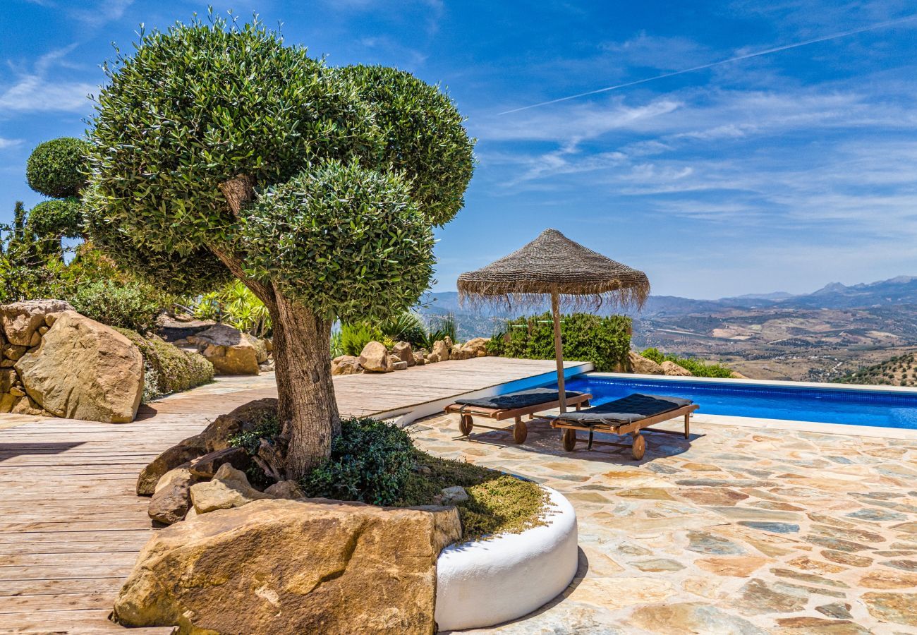 Villa in Canillas de Aceituno - Casa Vista Serena Villa in Canillas de Aceituno - Casa Vista Serena