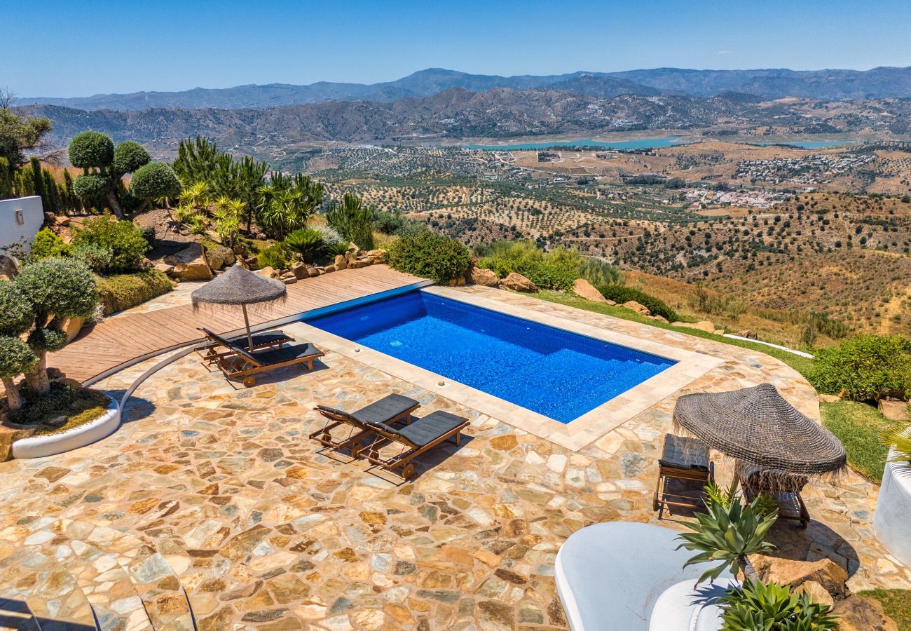 Villa in Canillas de Aceituno - Casa Vista Serena Villa in Canillas de Aceituno - Casa Vista Serena