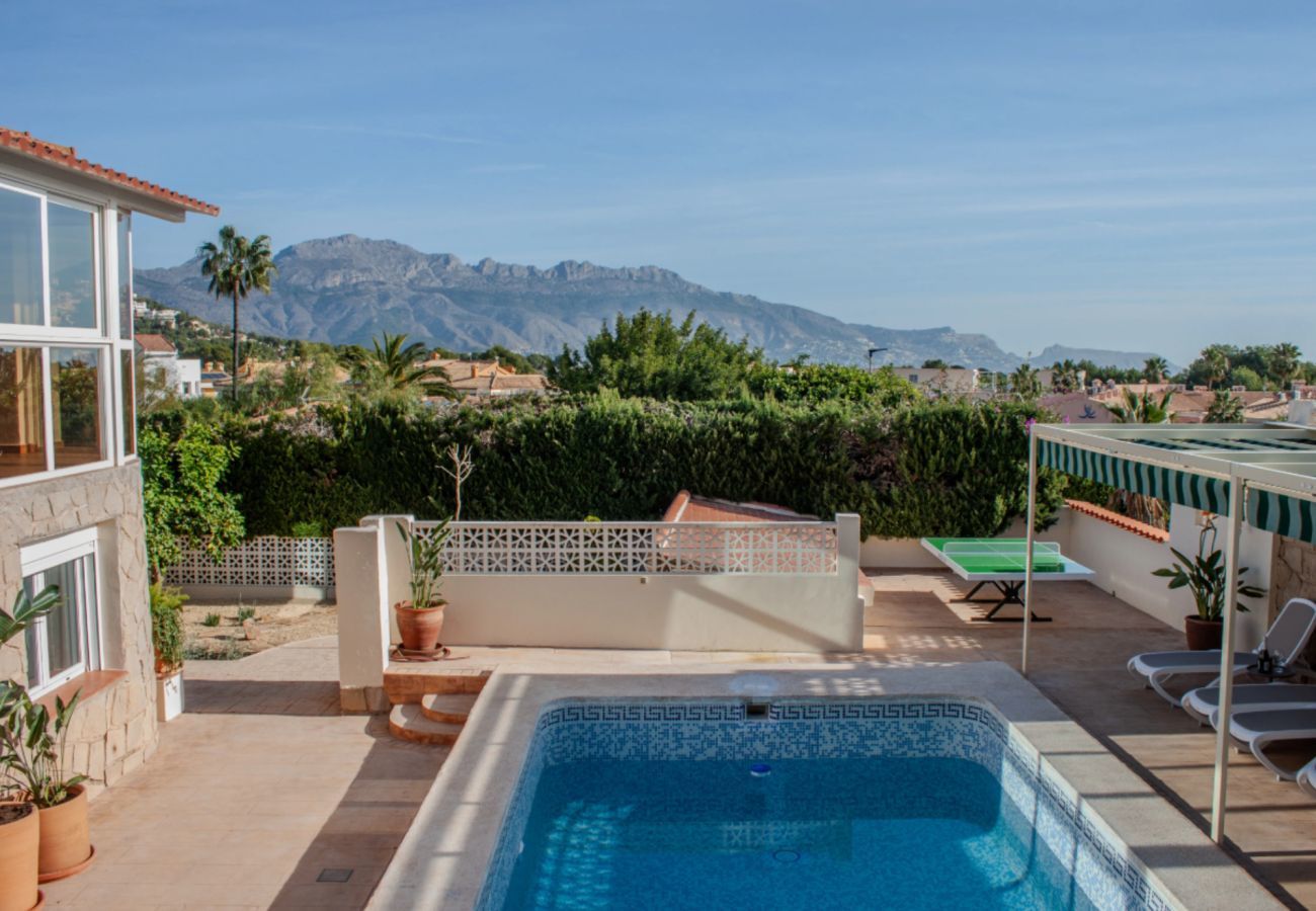 Villa in Alfaz del Pí - Casita Travel | Villa Grande Alfaz del Pi /  16 persons villa!