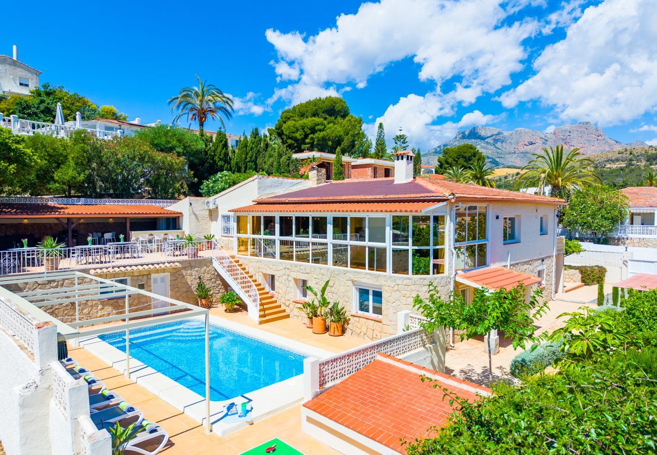 Villa in Alfaz del Pí - Casita Travel | Villa Grande Alfaz del Pi /  16 persons villa!