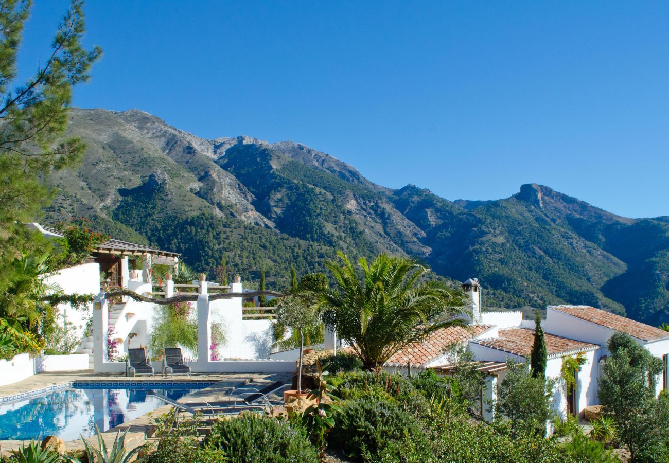 Villa in Canillas de Aceituno - Finca Cazador